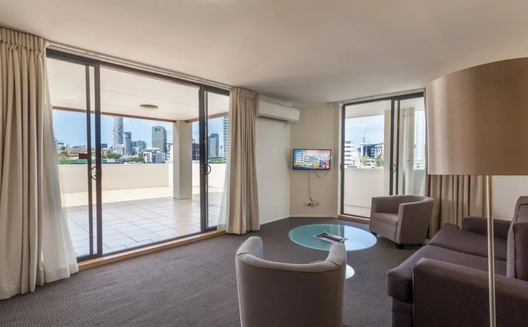 West End Central Apartments