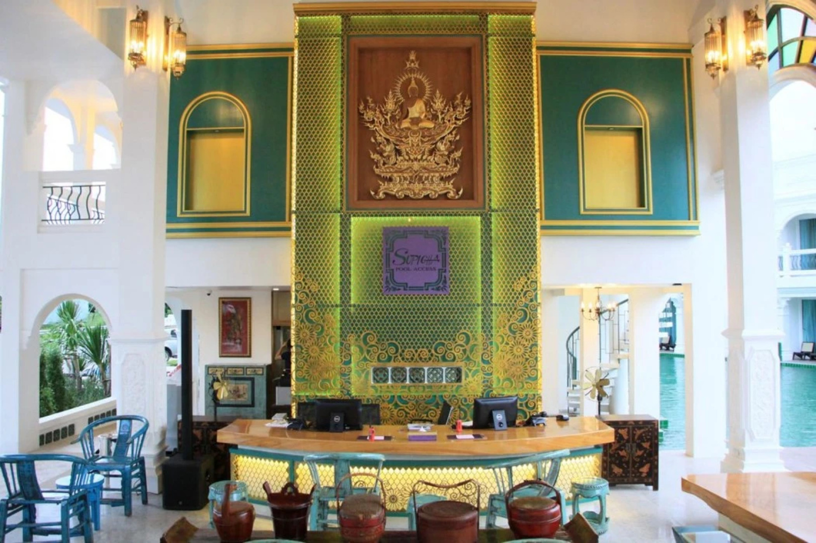 Supicha pool access hotel