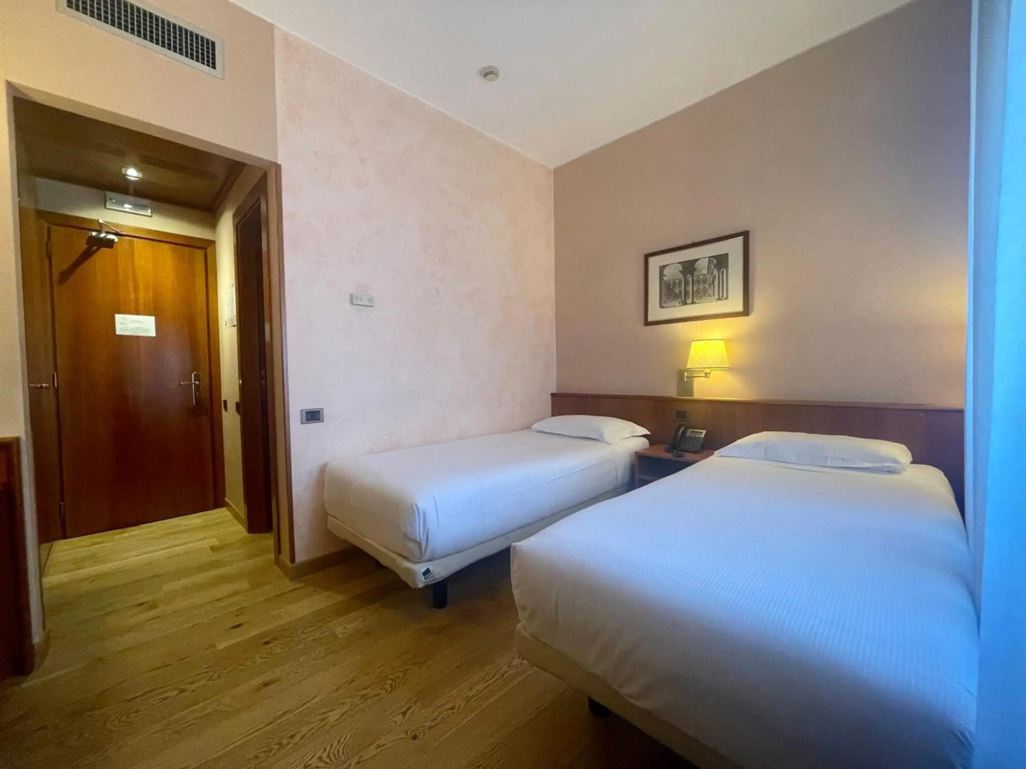 Crystal Hotel Varese