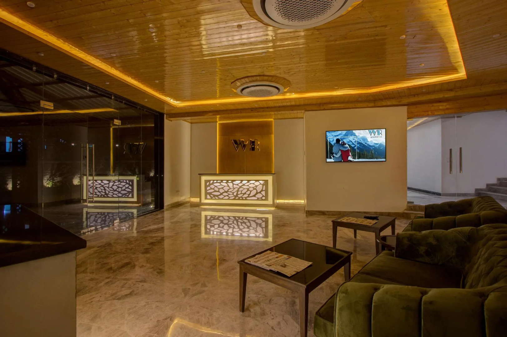 Woodrock Hotel Manali