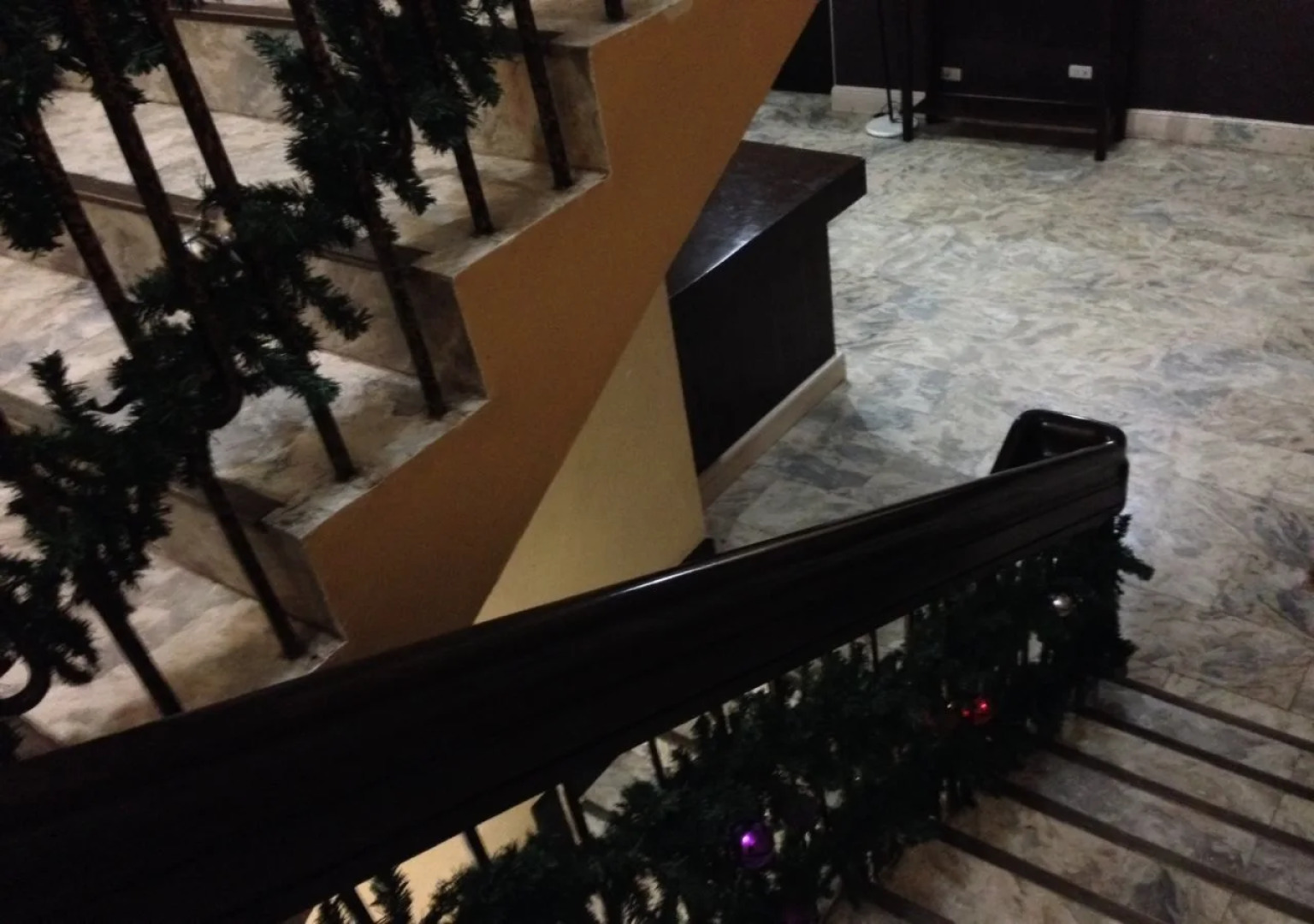 Cauayan Queen Jennifer Hotel