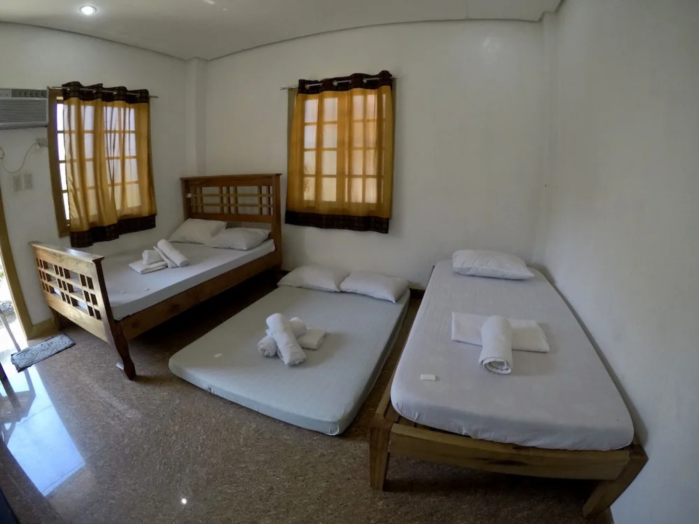 Century Gardens Hotel