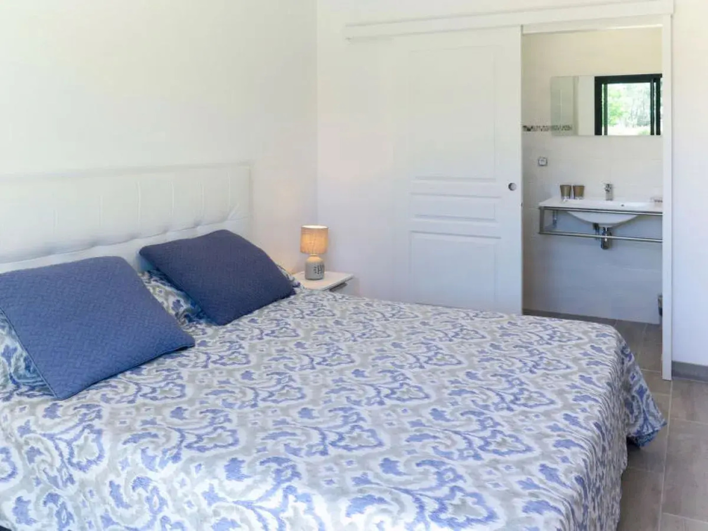 LES ALYZéS (MVT240)