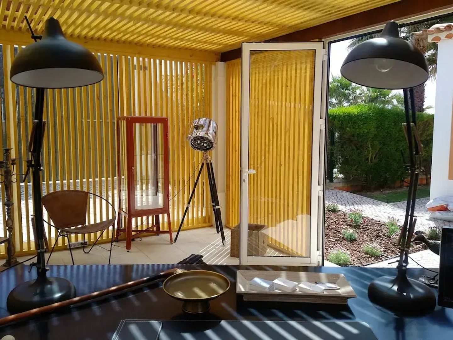 Torel Cliff Surf & Golf