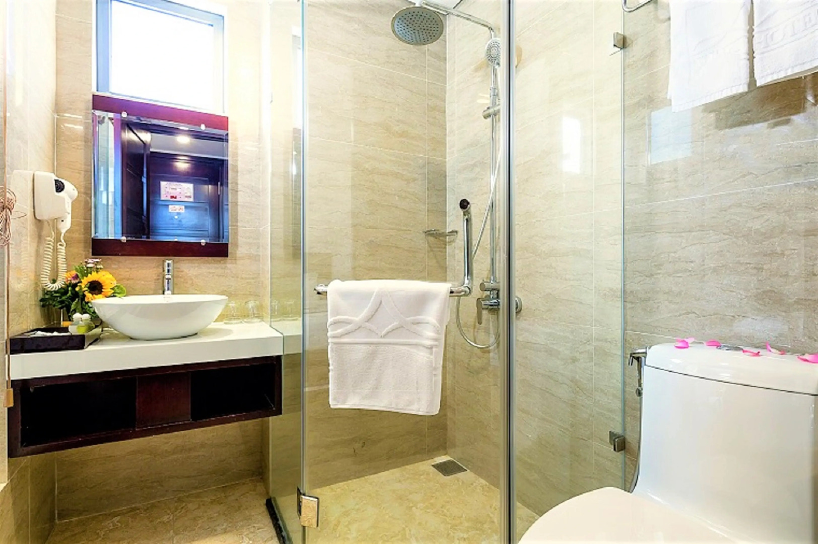 Alani Sea View Hotel