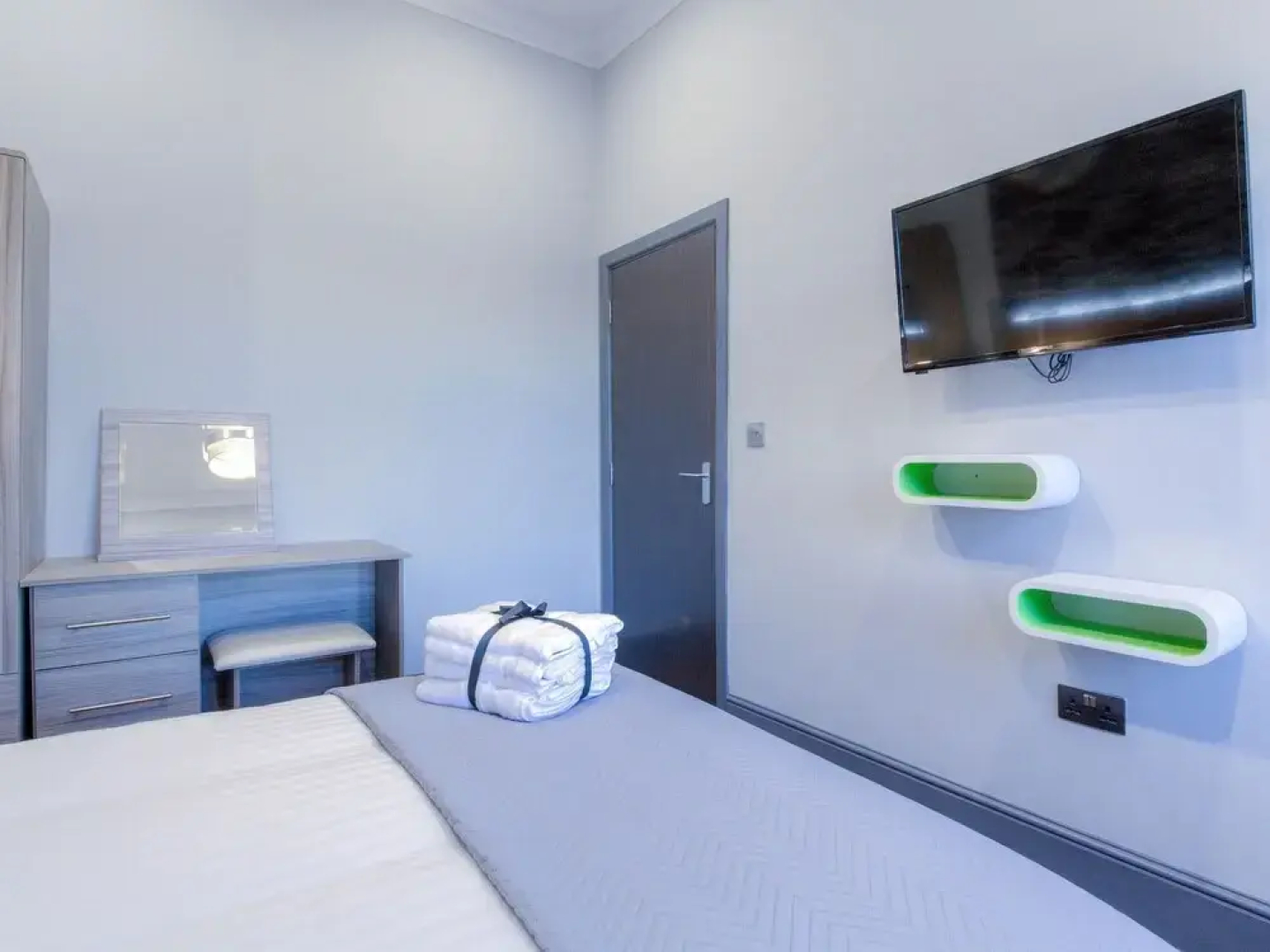 Remaotel The Bromley Apartments