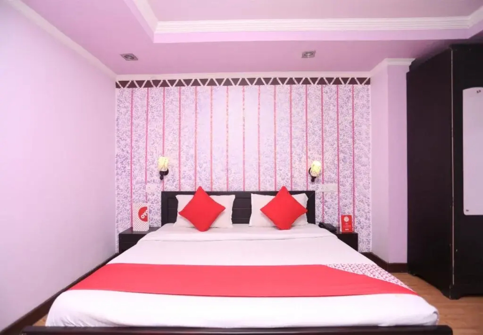 OYO 19409 Hotel Sunita And Restaurant