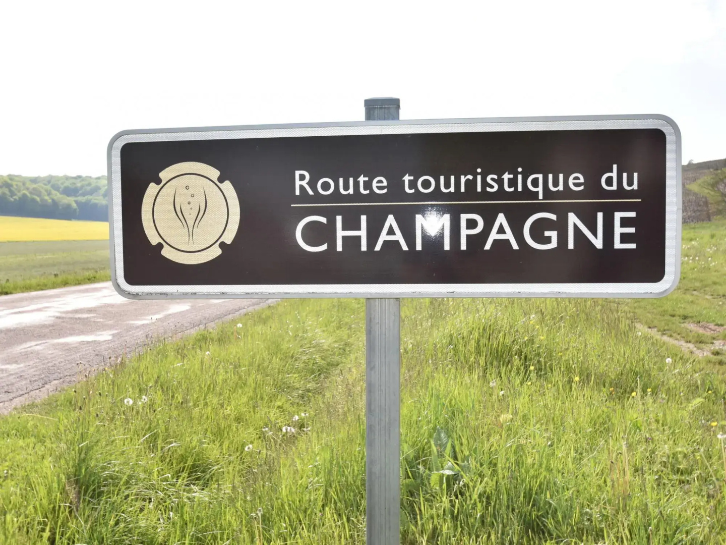 Romantic Gîte in Quiet Village for Champagne Lovers