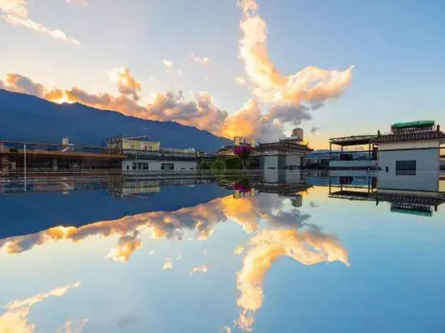 Dali Ancient City Guixin Qingyuan Homestay (Bohaimen Ancient City Branch)