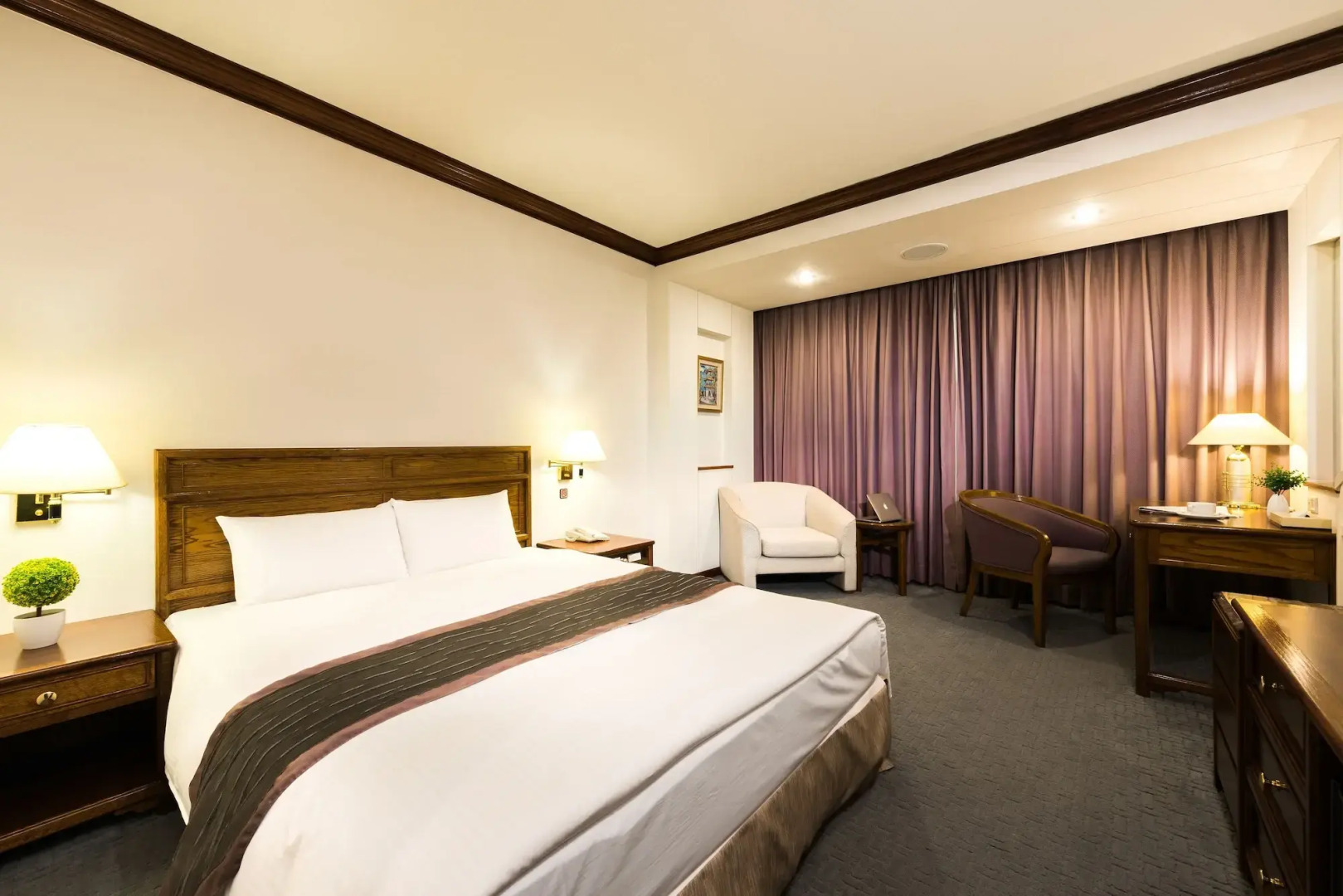 Tainan California Villa