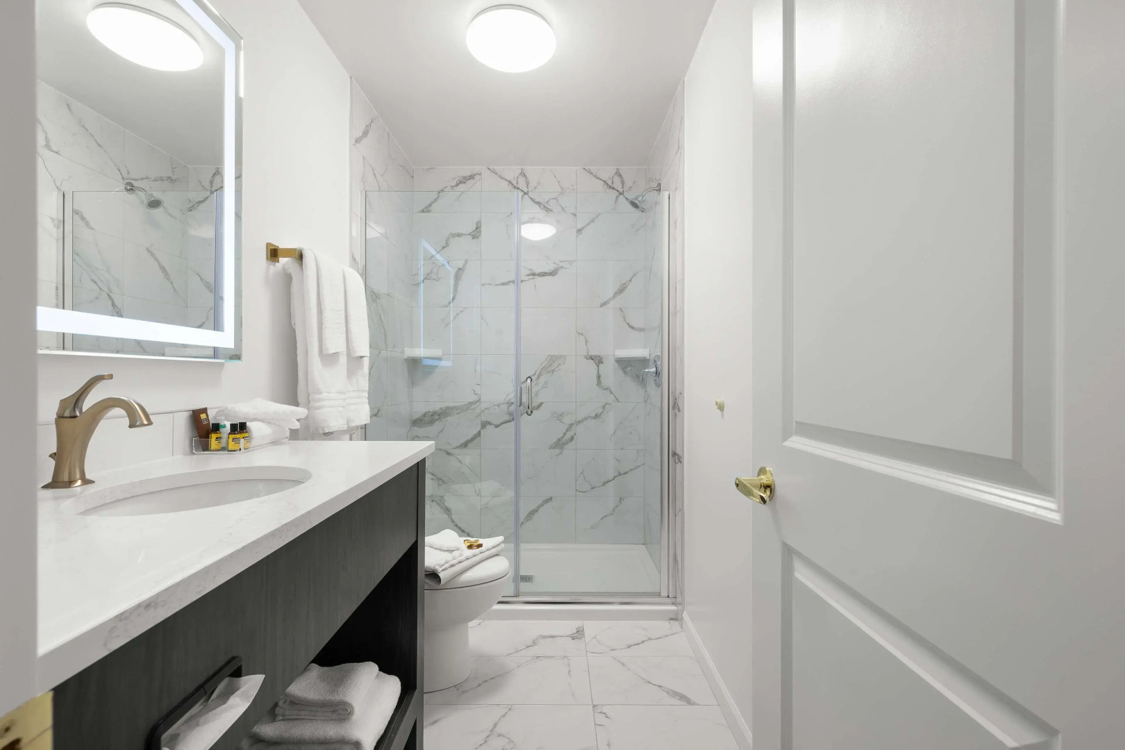 Crown Columbia Hotel, BW Premier Collection