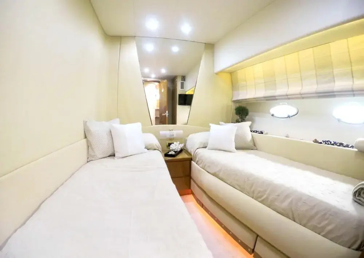 Property With 3 Bedrooms in Alimos, With Wonderful sea View, Furnished