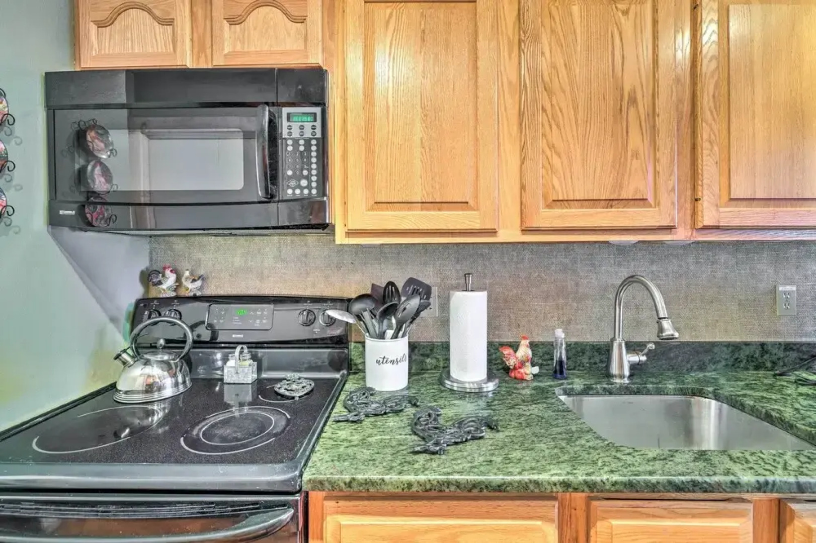 Blakeslee Townhome < 1 Mi to Jack Frost Ski Resort