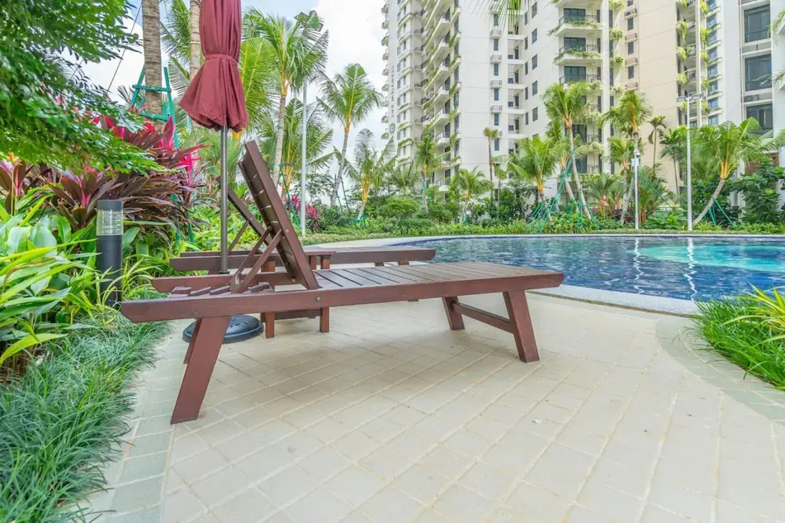 OYO Home 89312 Fantastic 1 Bedroom Starview