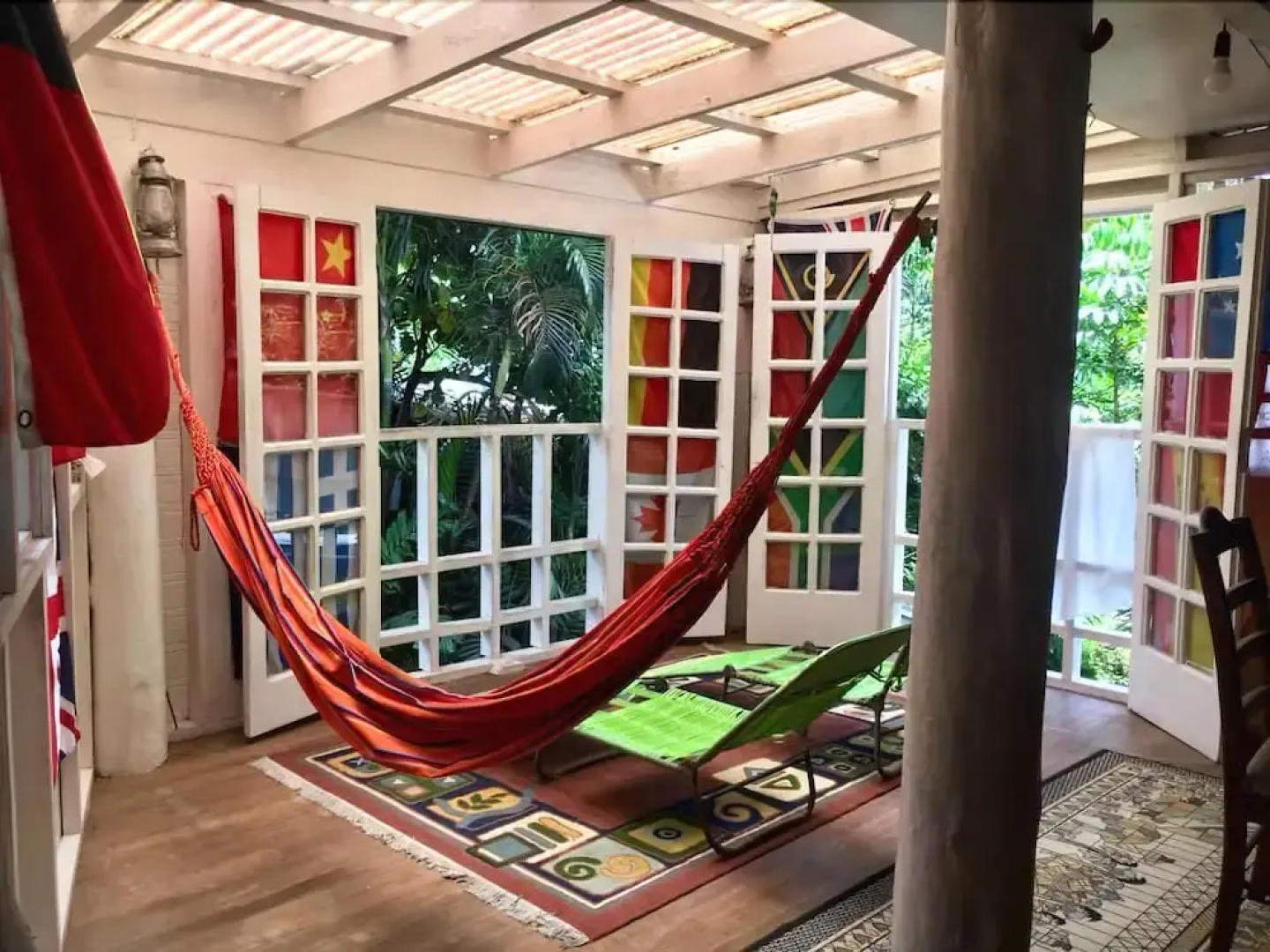 Colonial Lodge Hostel