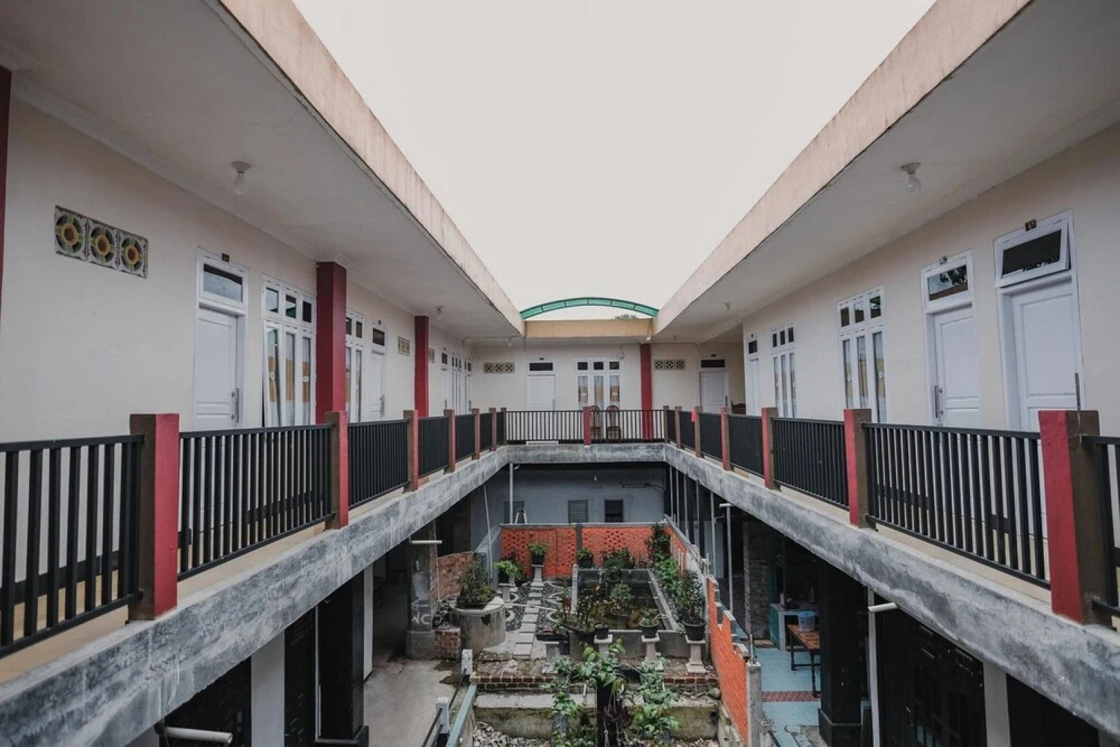 Hotel & RM Sahabat Utama by RedDoorz