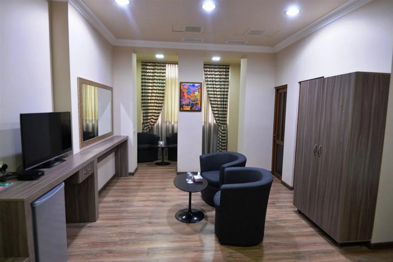 Отель Deluxe Ереван