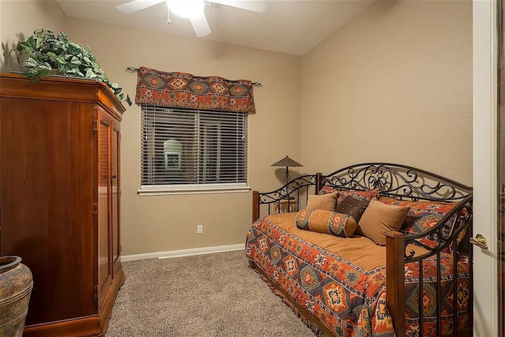 Hole In One 4 Br By Casago