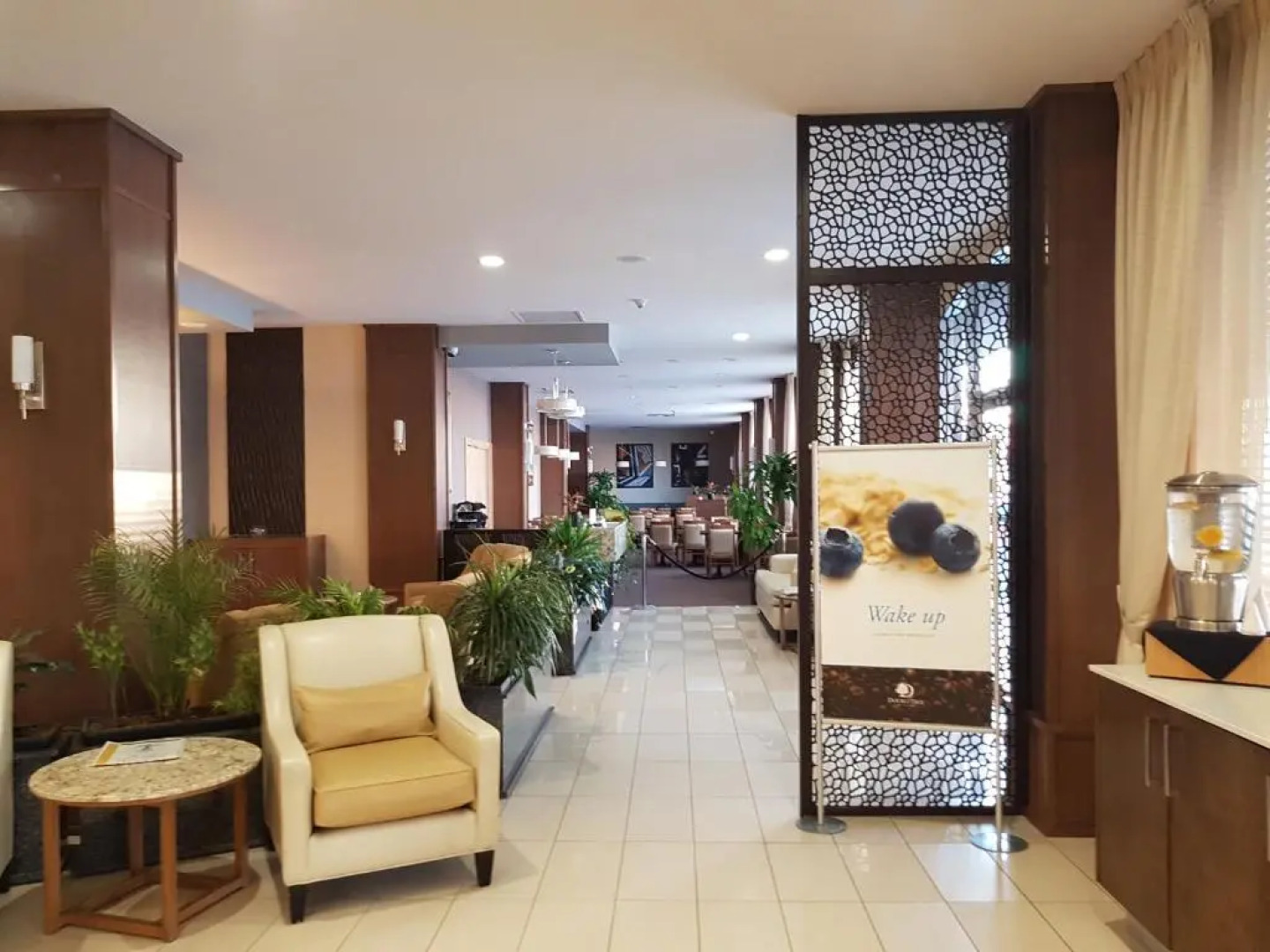 Doubletree by Hilton Hotel Kamloops