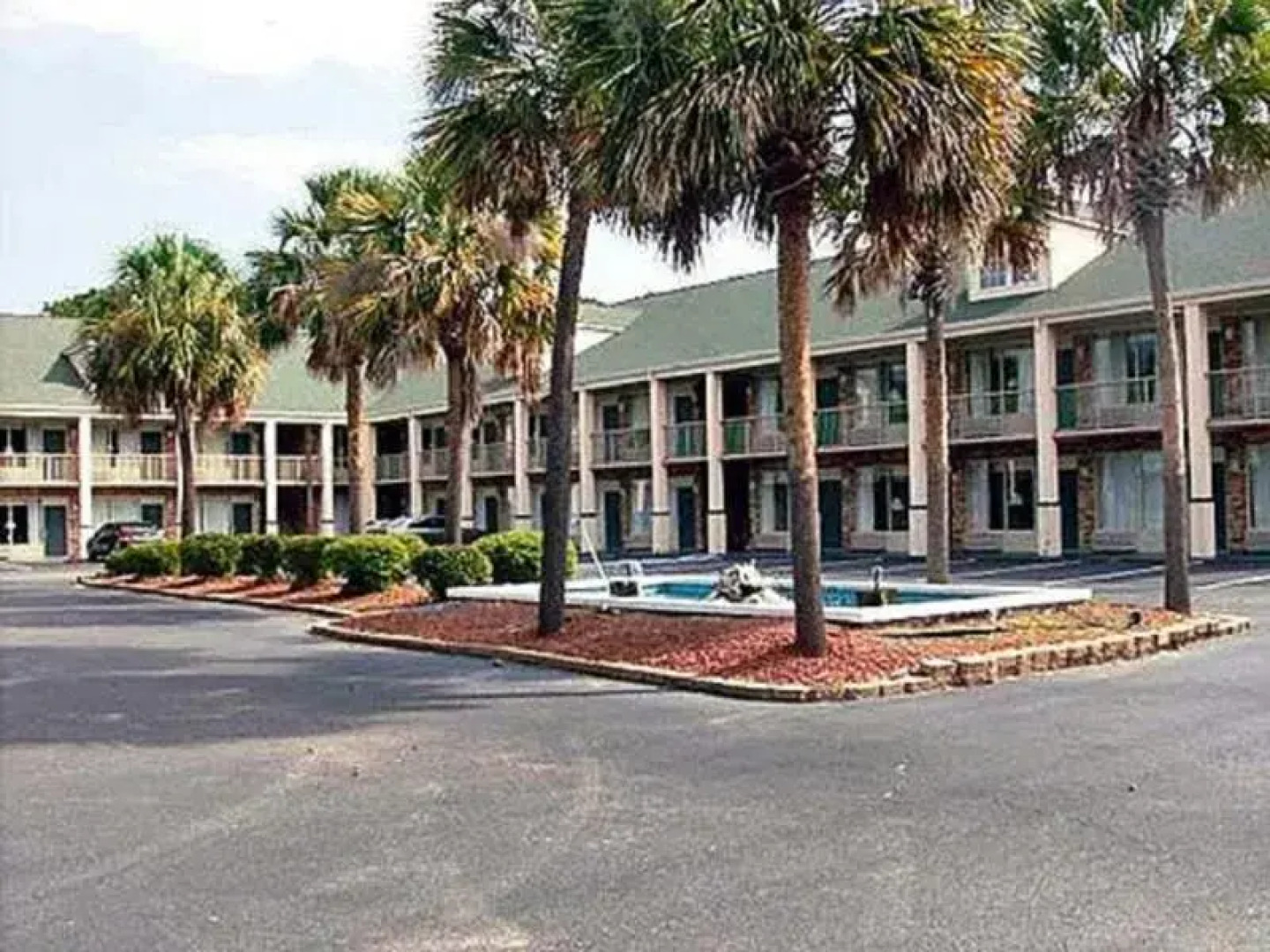 Quality Inn & Suites