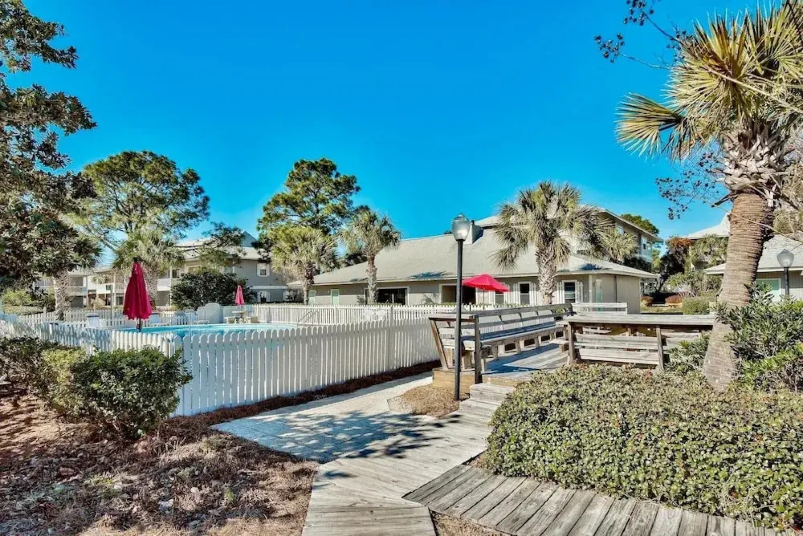 Beachwood Villas C12 by Realjoy Vacations