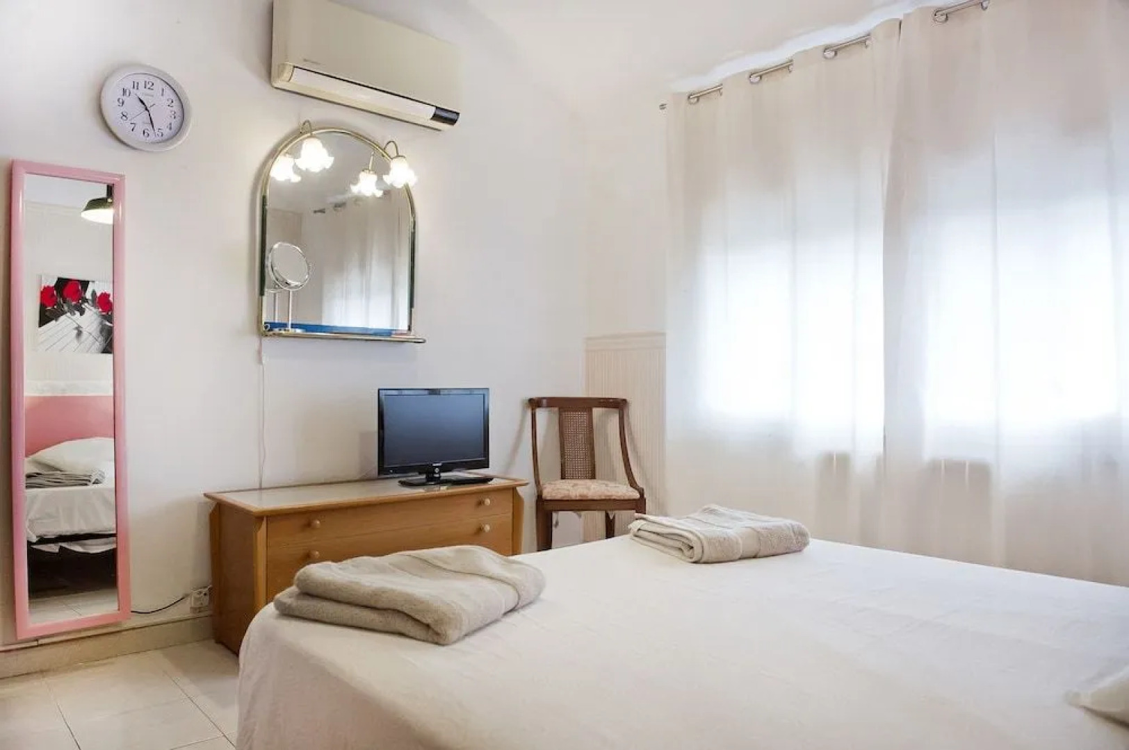 Casa entre mar y montaña