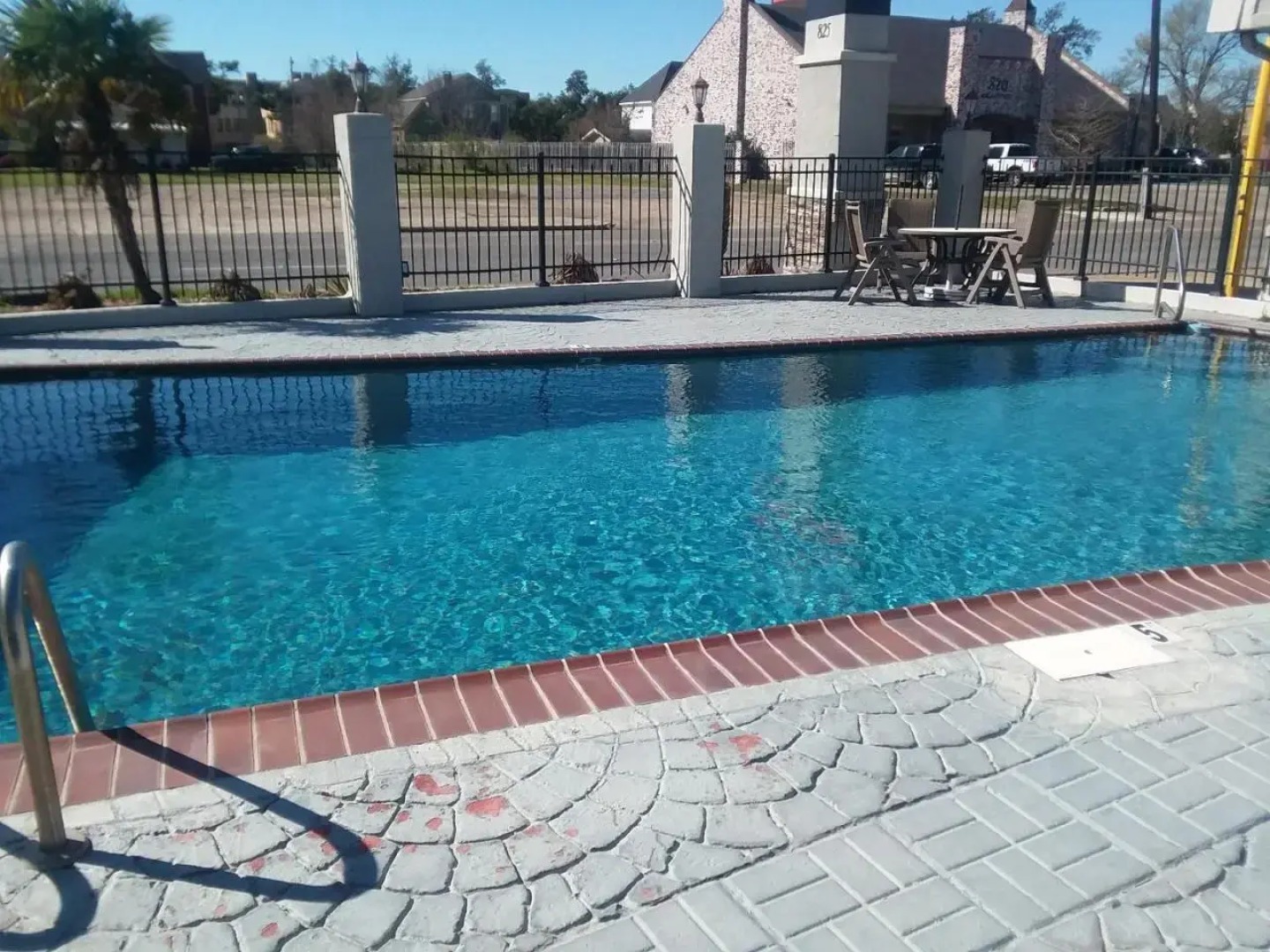 Howard Johnson Express Inn - Lake Charles