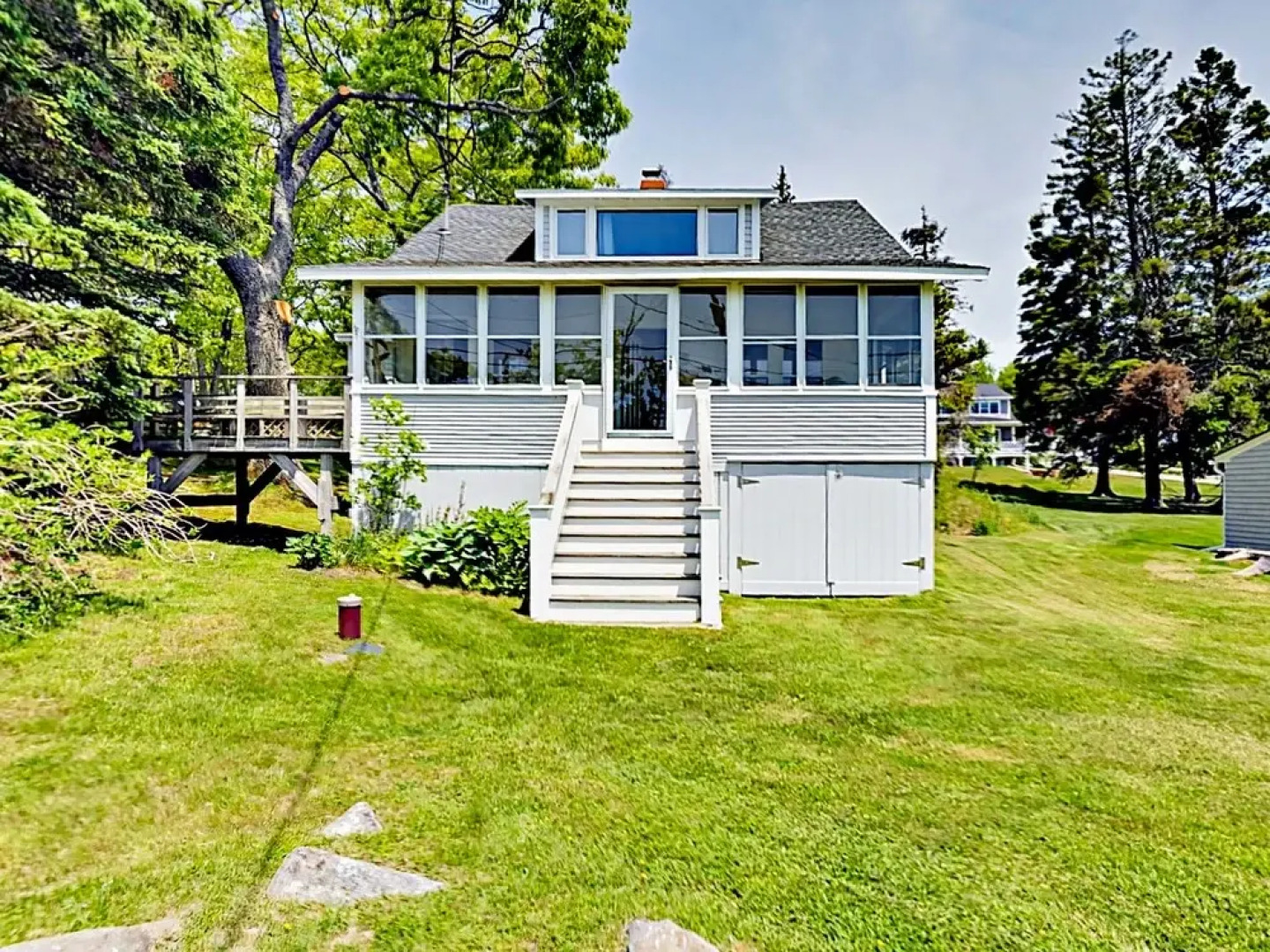 18 Spring St Cottage 4 Bedrooms 2 Bathrooms Cottage