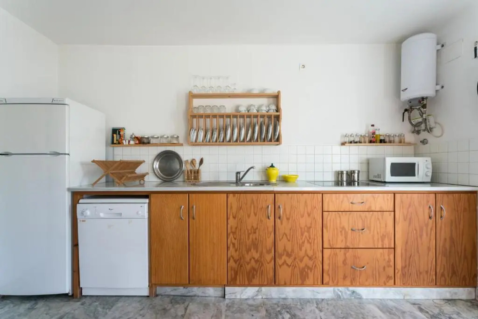 Casa de las Letrinas Baja