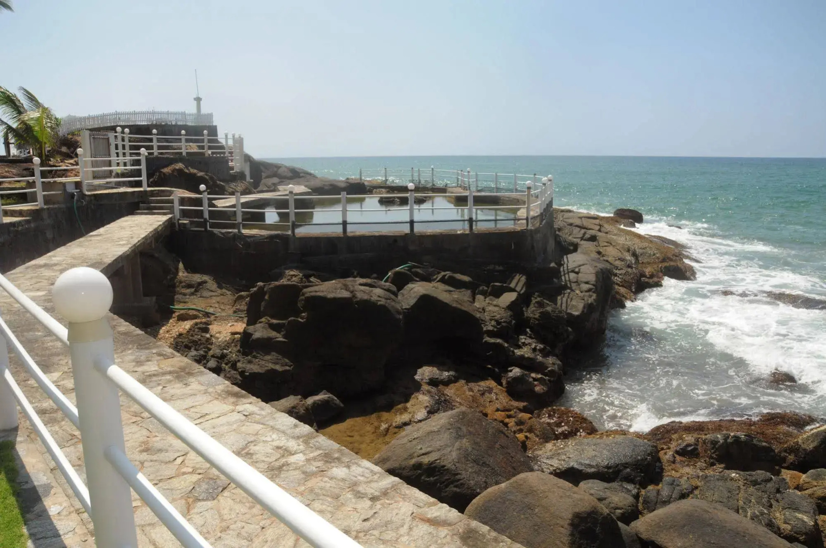 White Villa Resort Aungalla