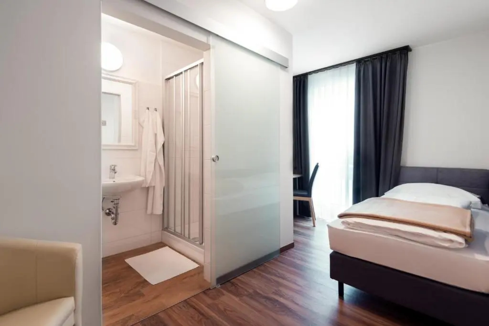 Birkenvilla Ferienhaus mit 4 Schlafzimmern für 9 Personen
