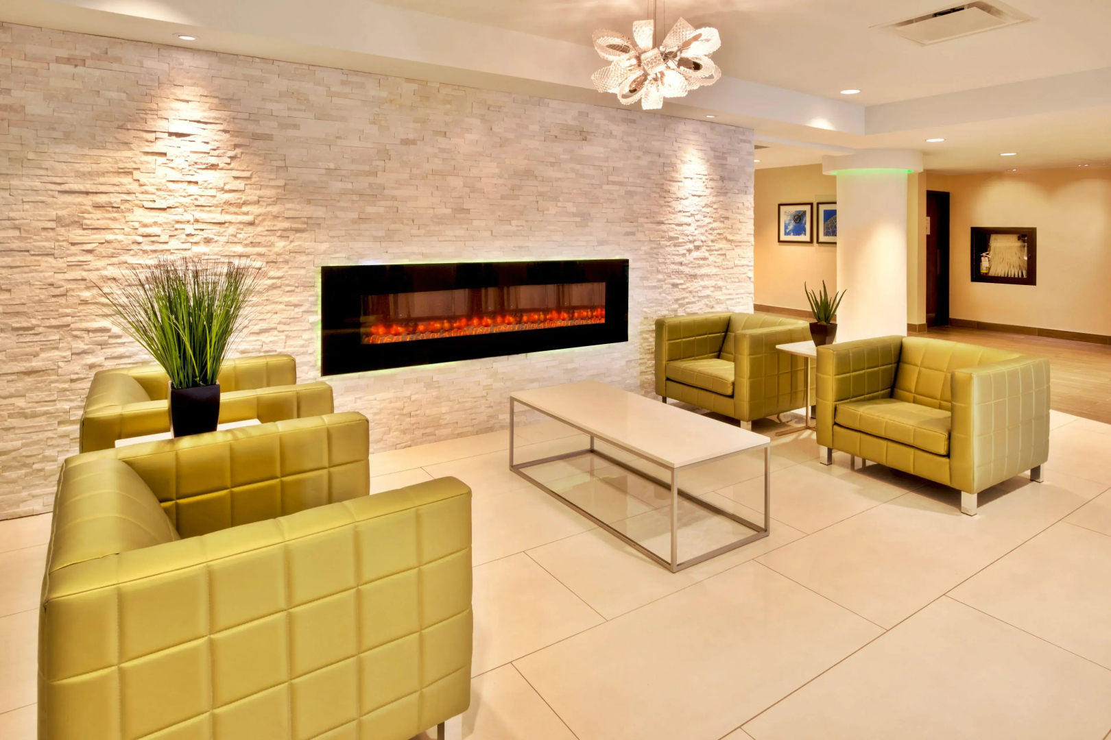 Crowne Plaza Kitchener-Waterloo by IHG