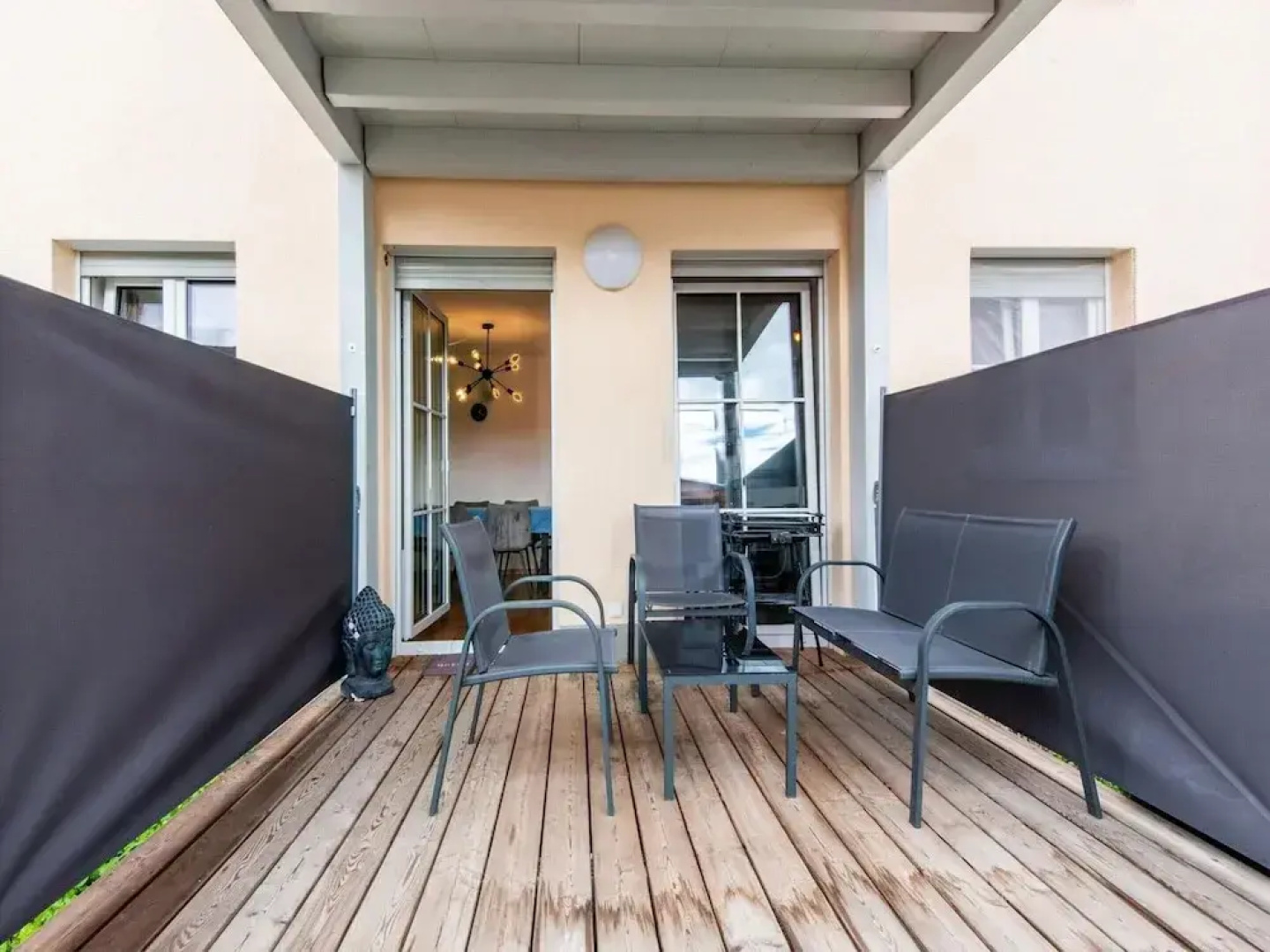 Spacious Dual Guesthouse