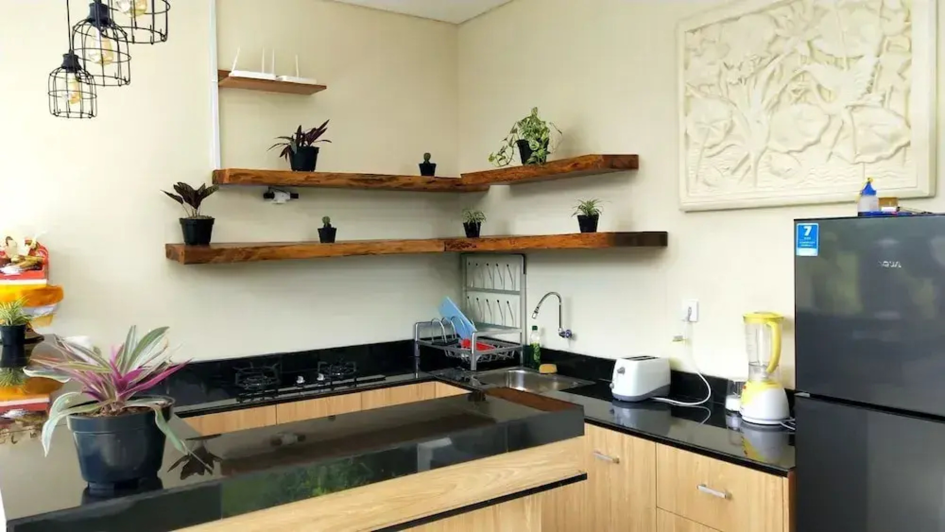 Umah Dangin Guesthouse - Hostel