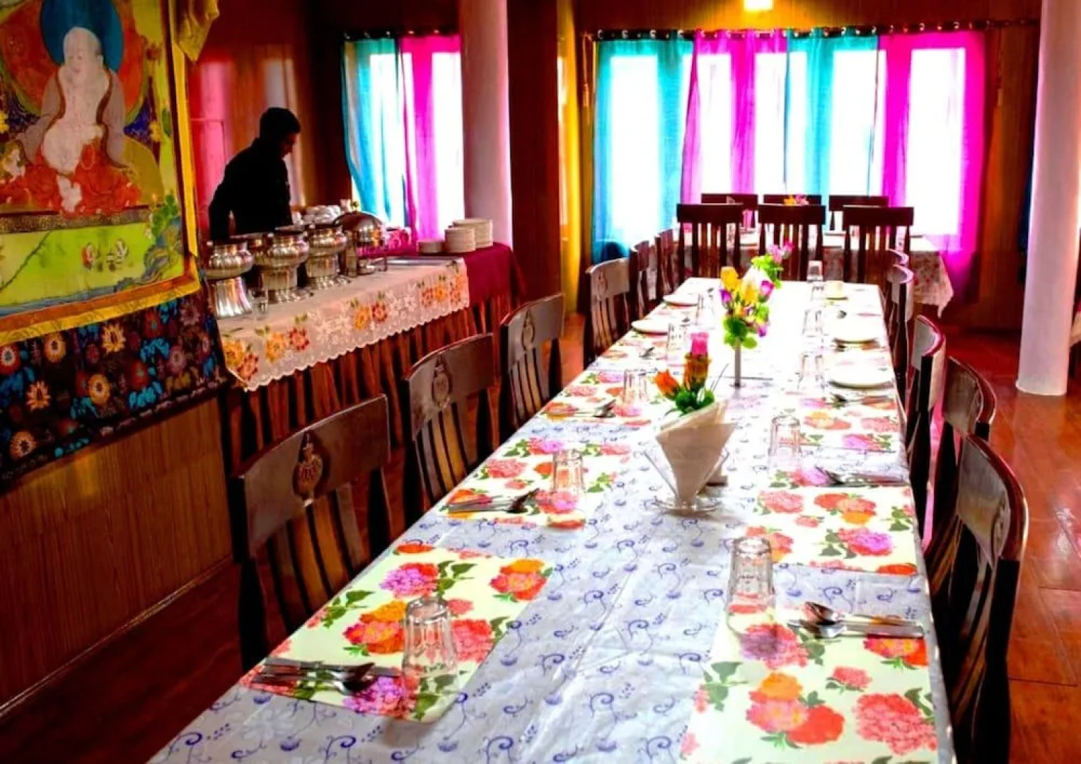 Hotel Khakshal Chubi