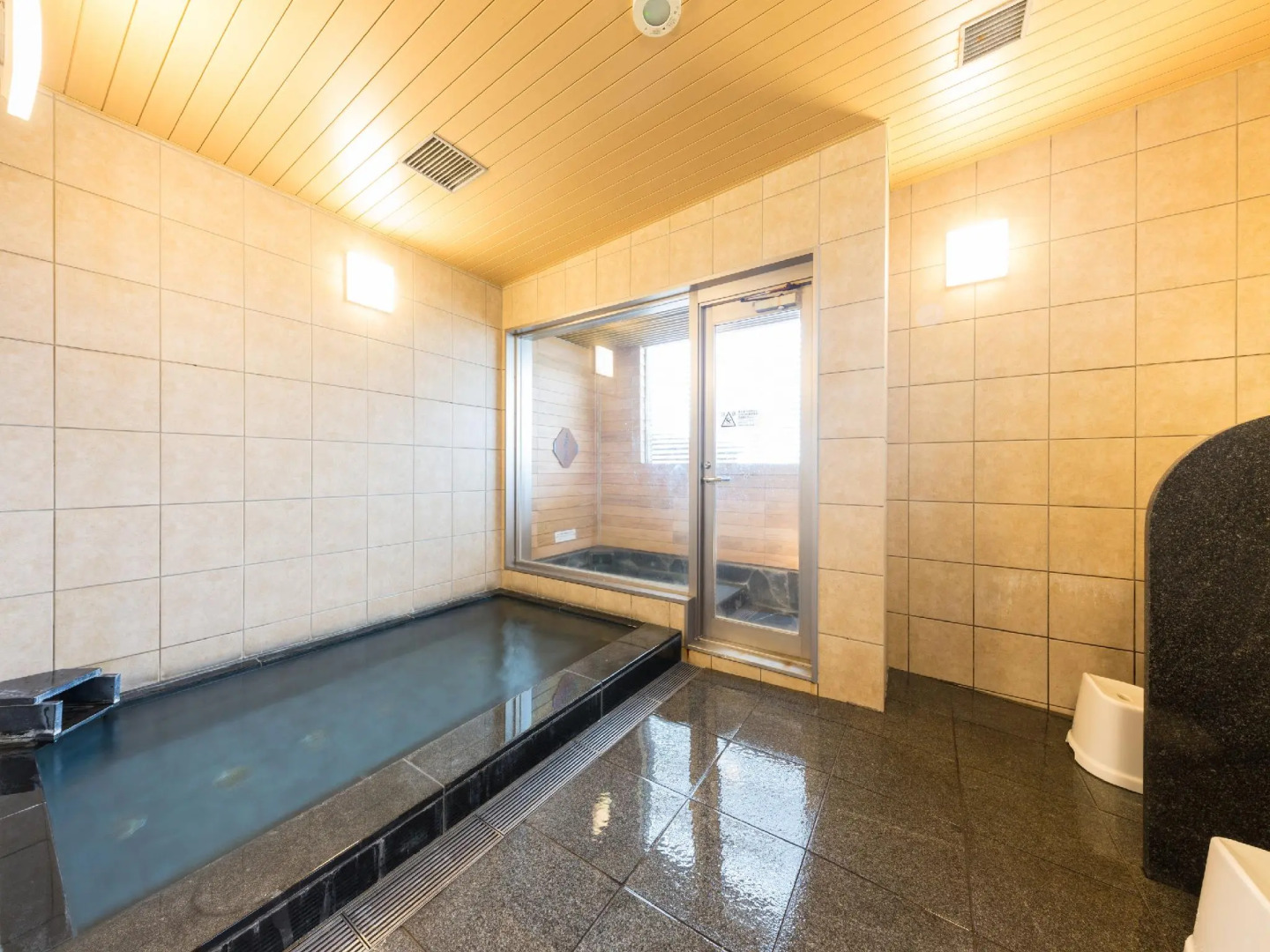 APA Hotel Niigata Tsubamesanjo Ekimae