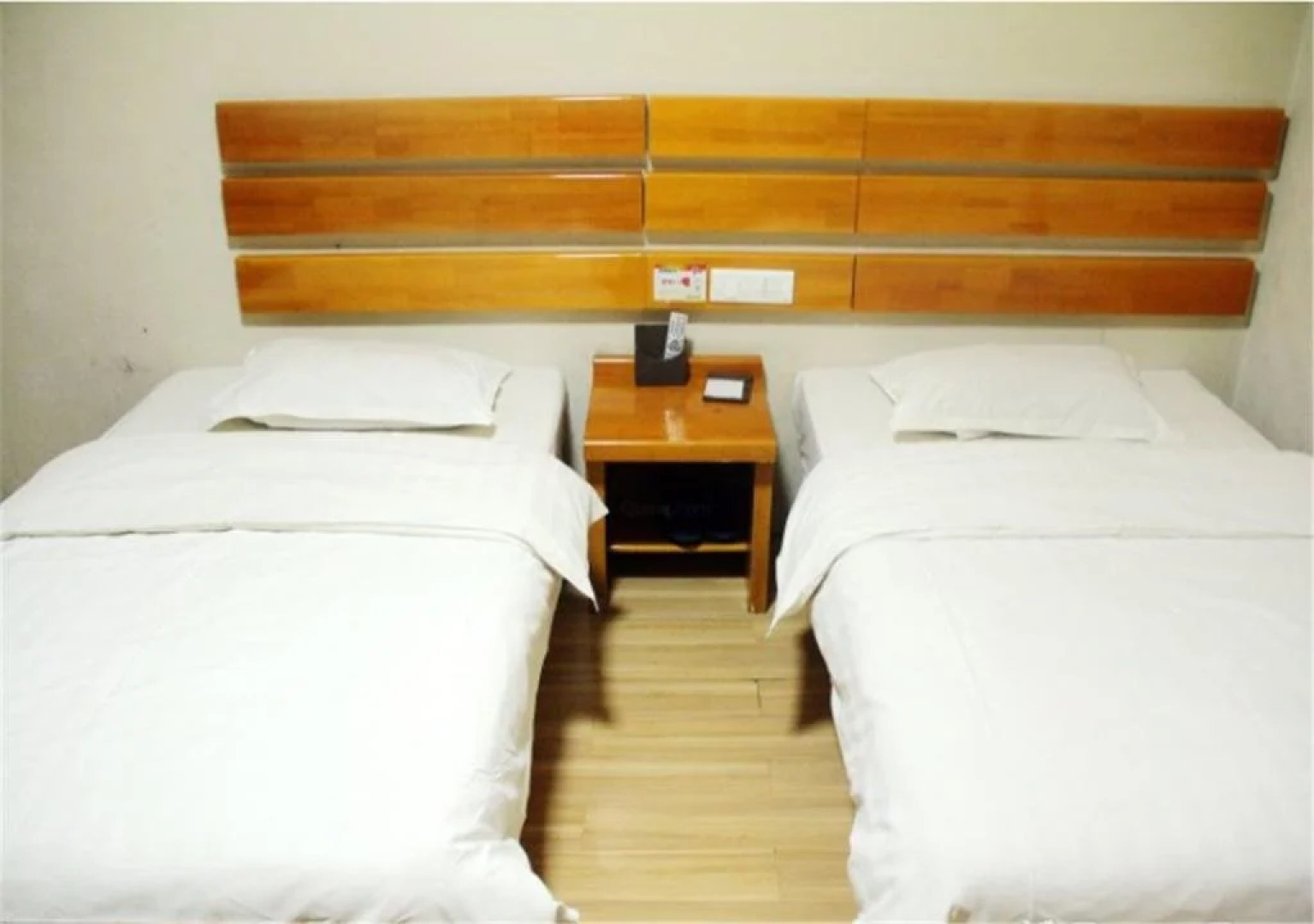 Jiatai Business Hotel