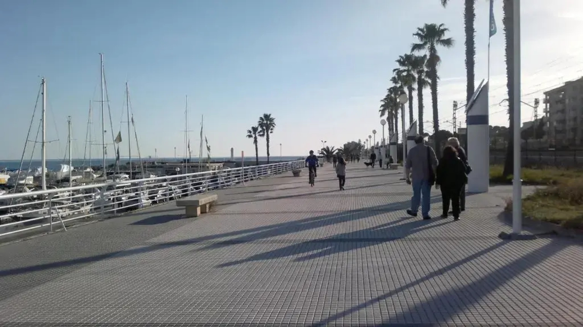 Sea And Pool Apartment 2