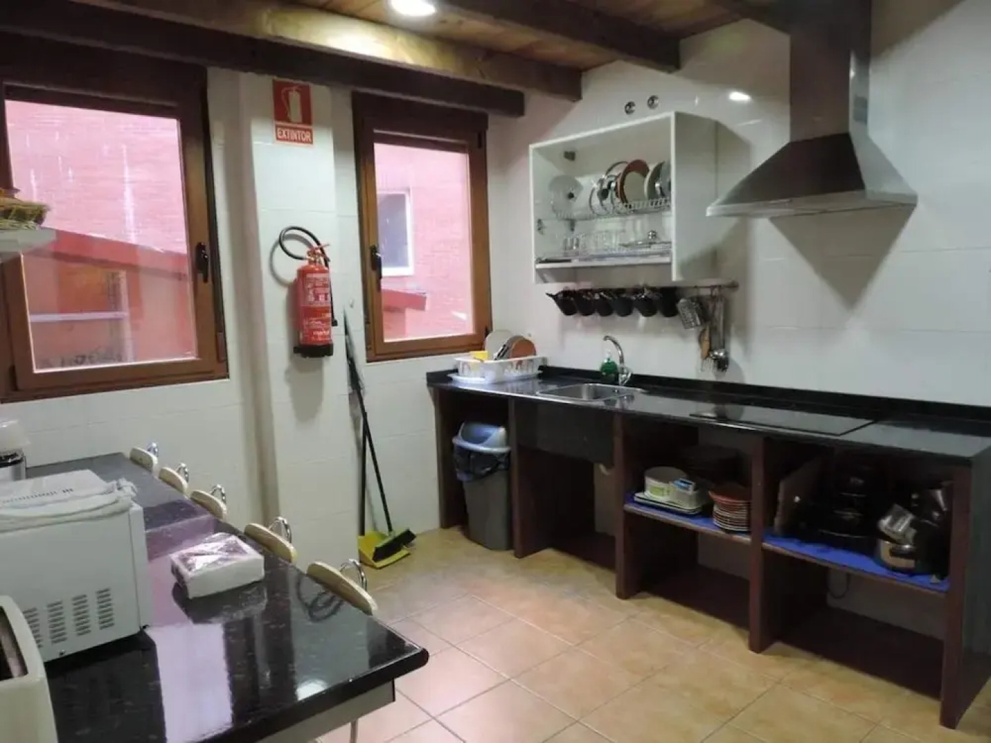 Albergue Santo Tomás de Canterbury - Hostel