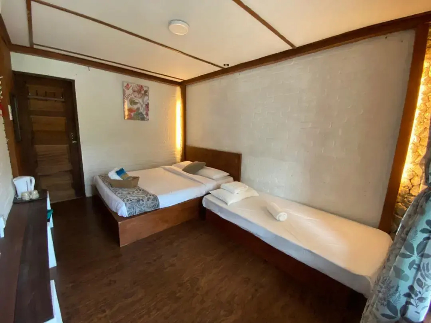 Embun Resort Lake Sahom