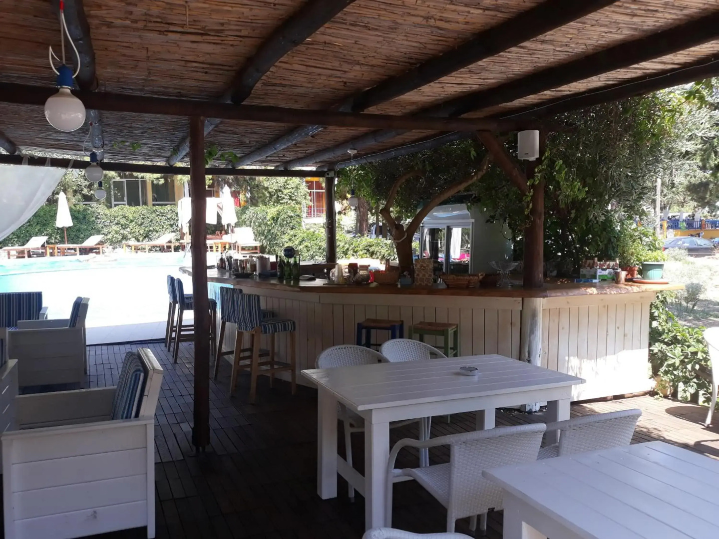 Rodon House Aparthotel