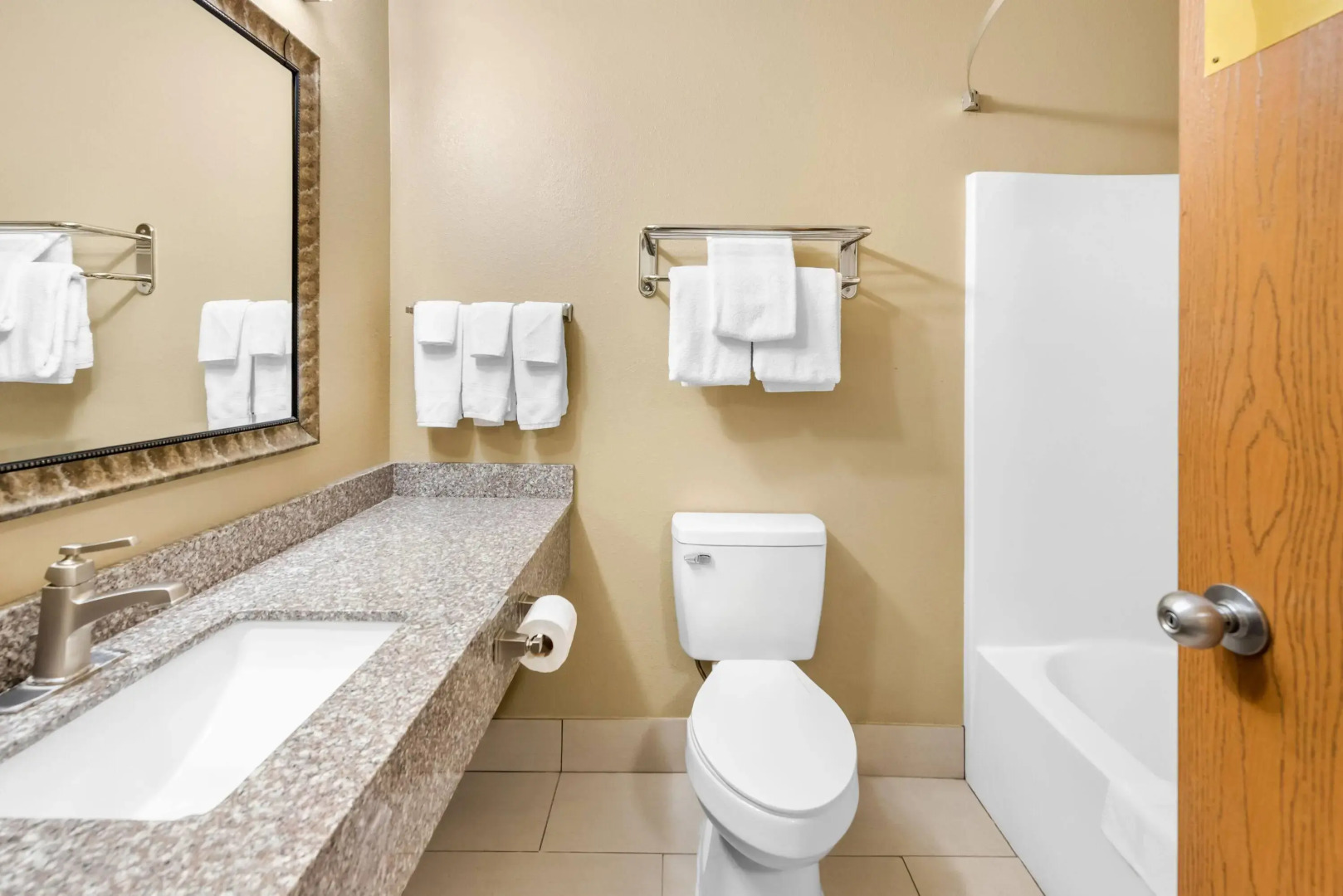 Super 8 by Wyndham Bellefontaine