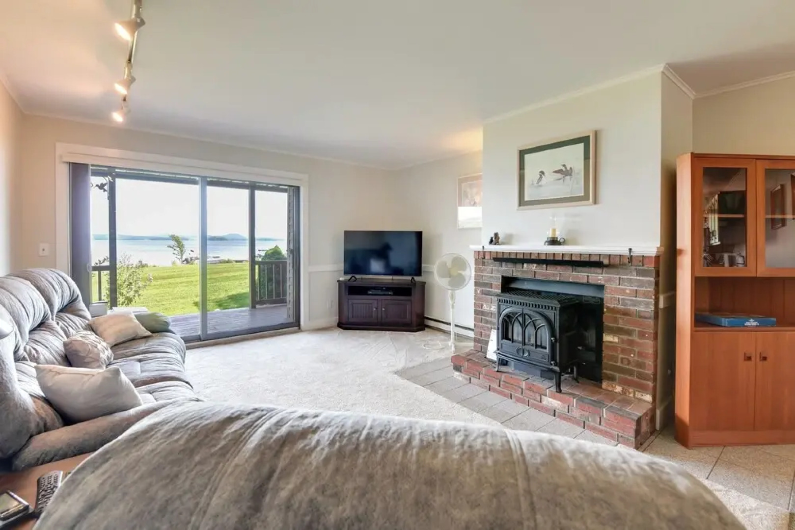 Community Boat Dock: Lake Memphremagog Condo!