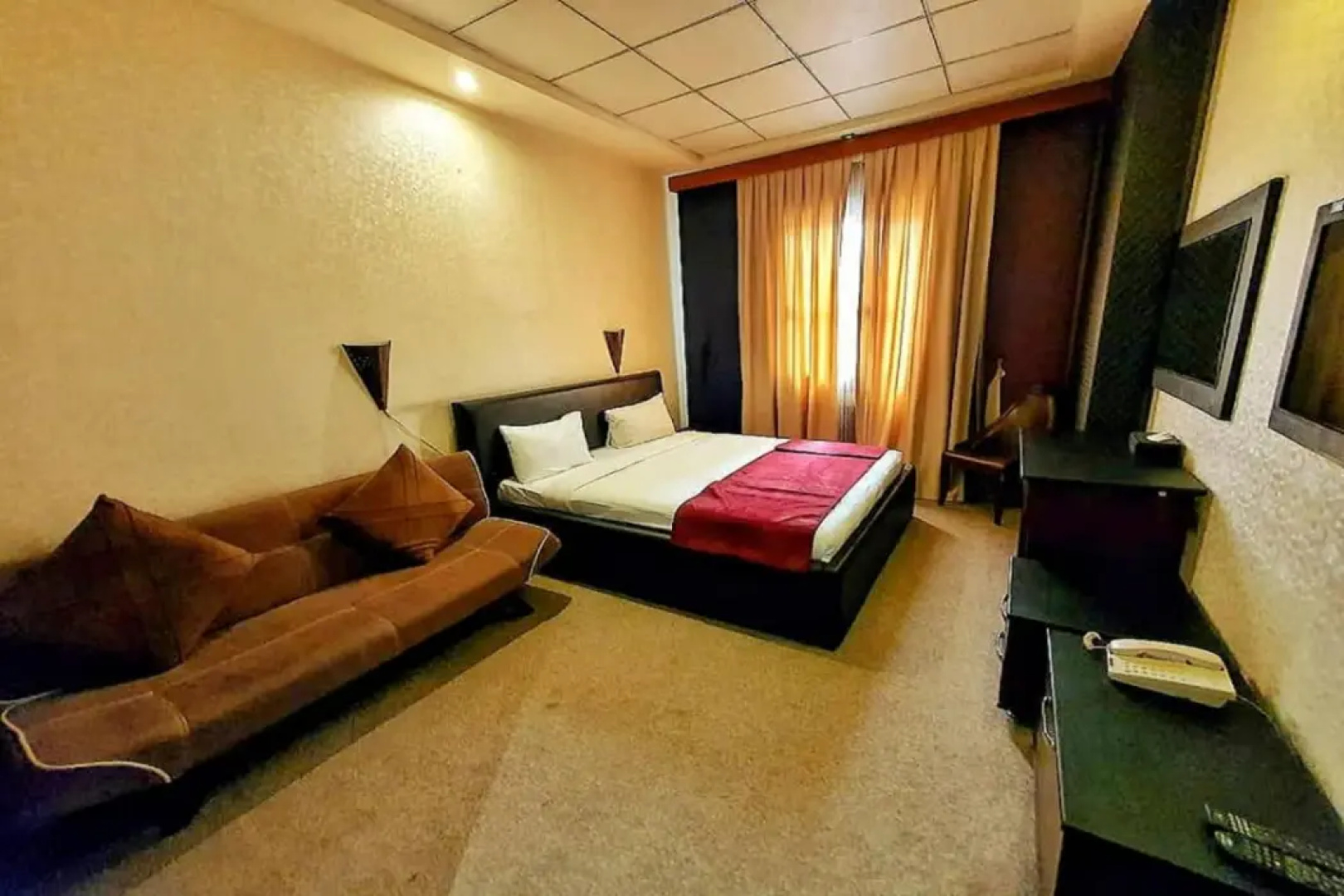 Bella Roma Hotel