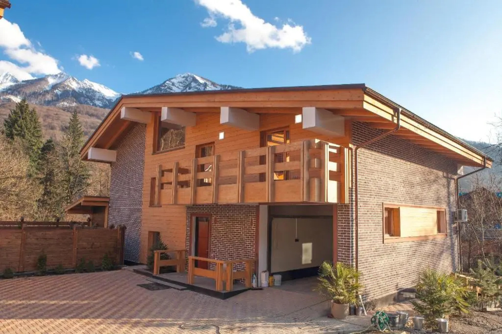 Дом в Красной поляне