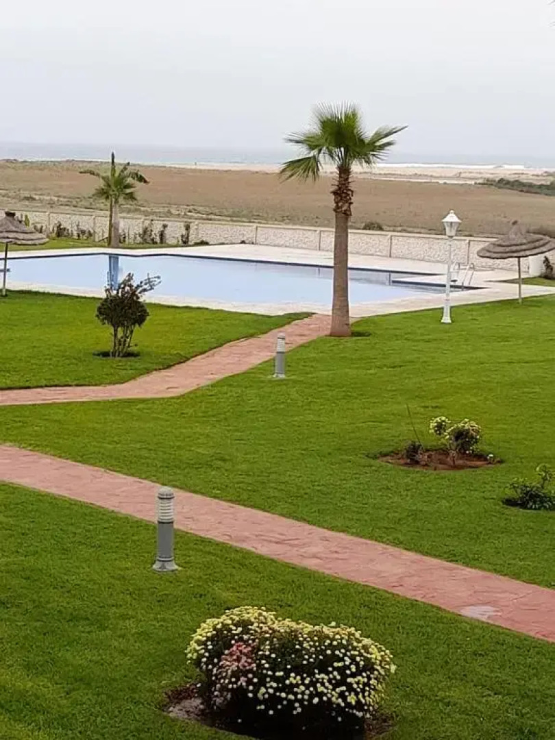 Superbe appartement en bord de mer avec 4 piscines