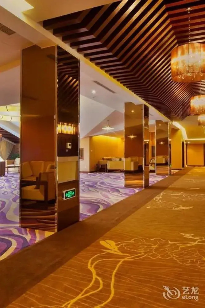 Liaocheng Arcadia International Hotspring Hotel