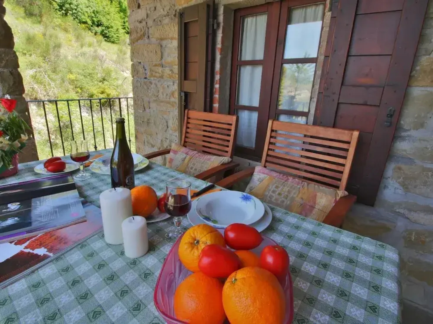 Belvilla by OYO Farmhouse With Swimming Pool