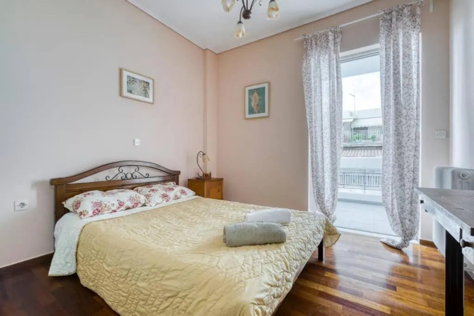 Cosy and Confortable