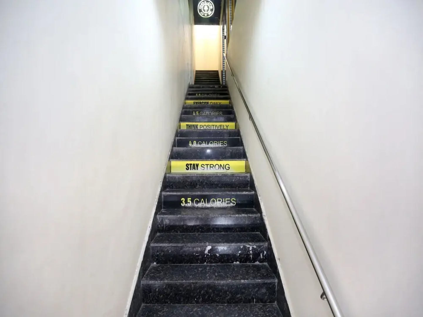 OYO 12934 Hotel Shivjot